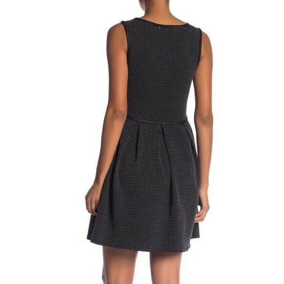 Max Studio NWT Pin Dot Pleated Fit-and-Flare Dress size M - Picture 2 of 12
